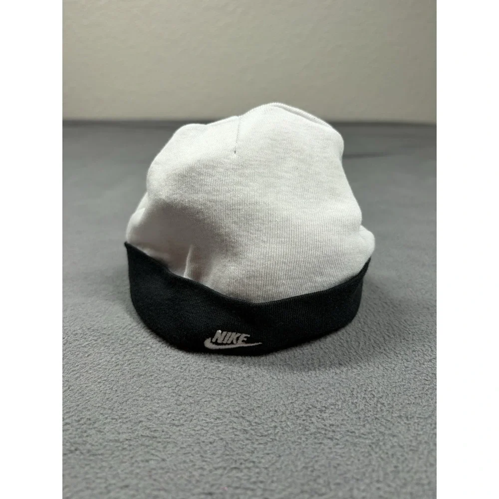 Nike Baby Beanie Hat 0-6 Months White Speckled Knit Unisex Infant Swoosh